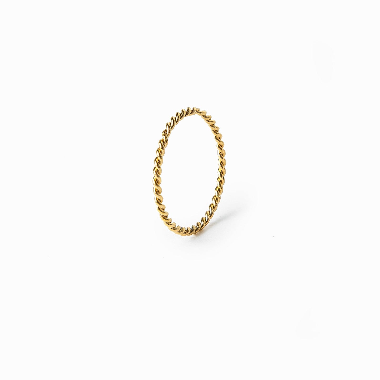 Mary – Bague Fina Cuerda Torsionada Dorada