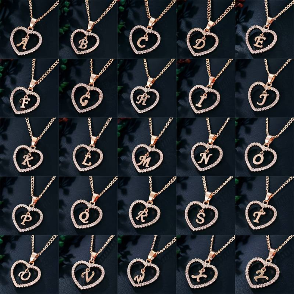 Collar de Corazón con Iniciales de Cristal