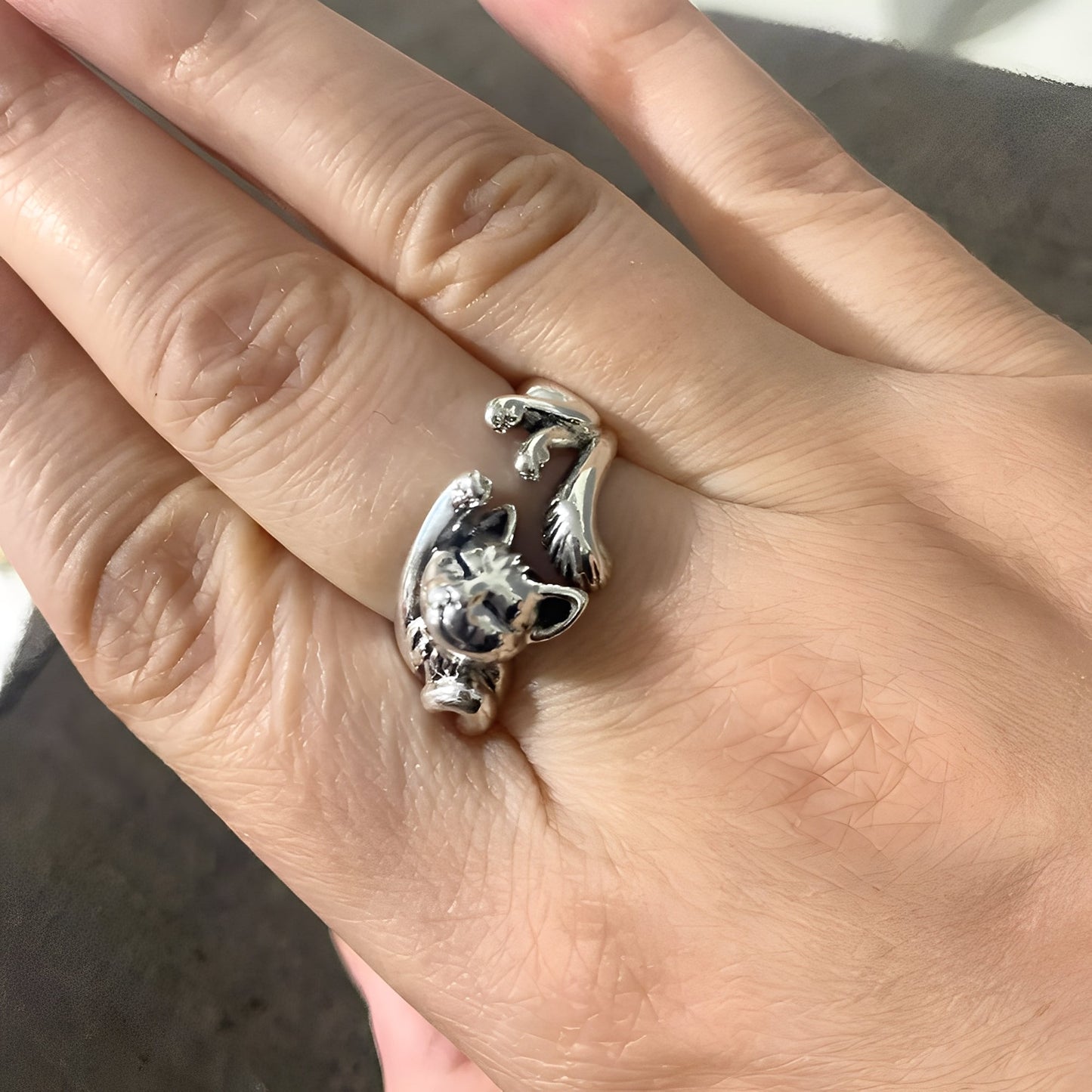 Mia – Anillo Gato Elegante