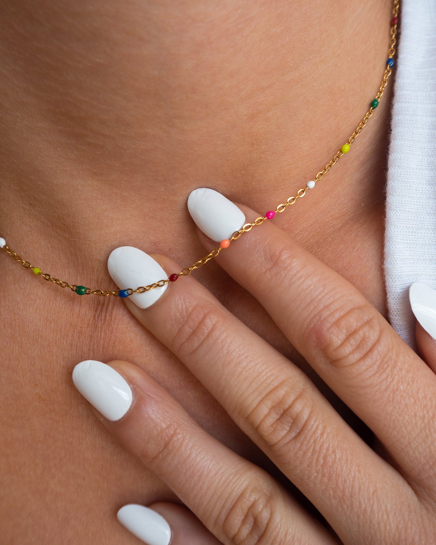 Alba - Collar de arcoíris y oro