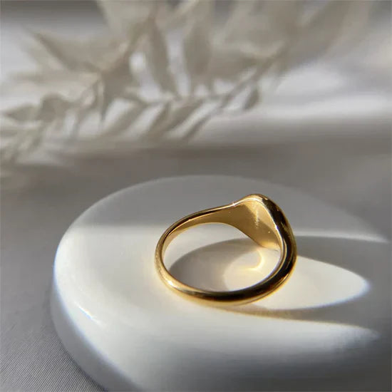 Hera – Anillo Sol Radiante