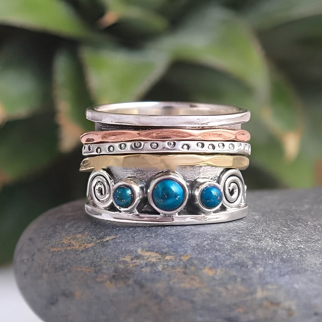 Kaia – Anillo Bohemio de Meditación con Zafiro