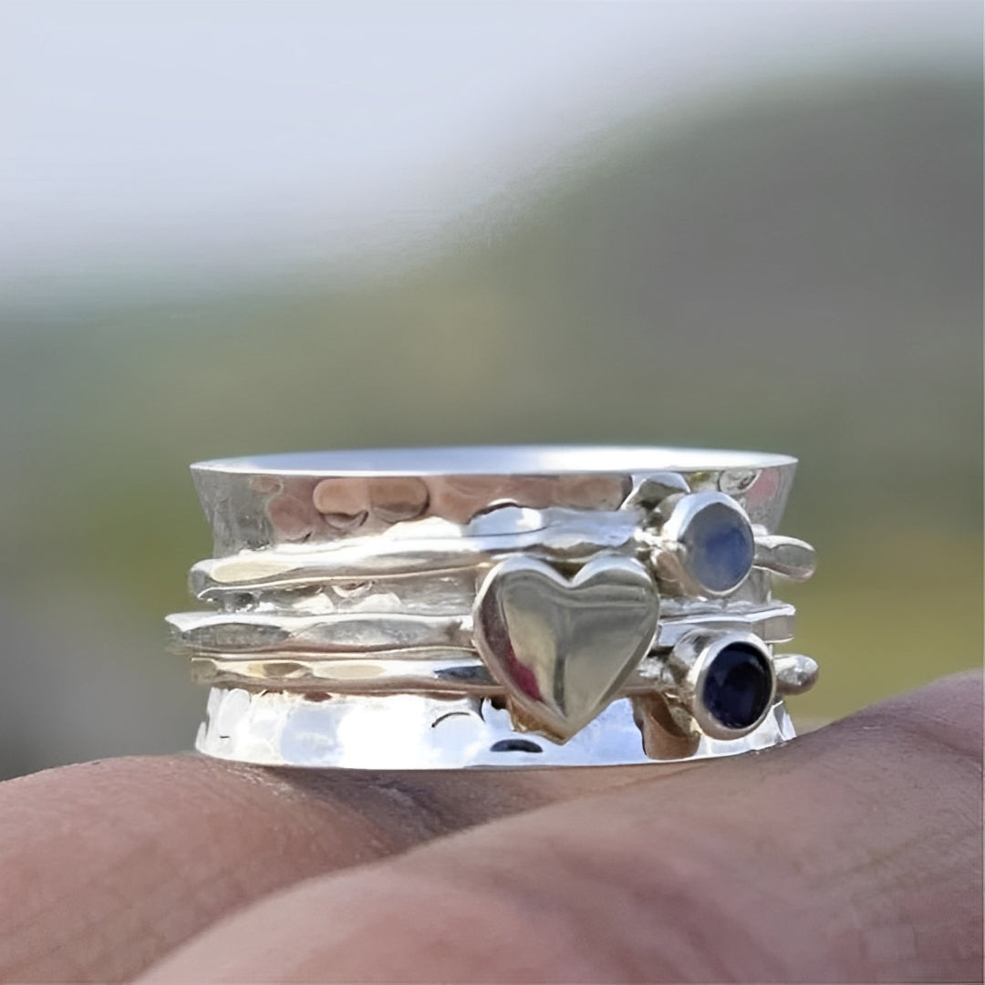 Mina – Anillo Giratorio con Corazón