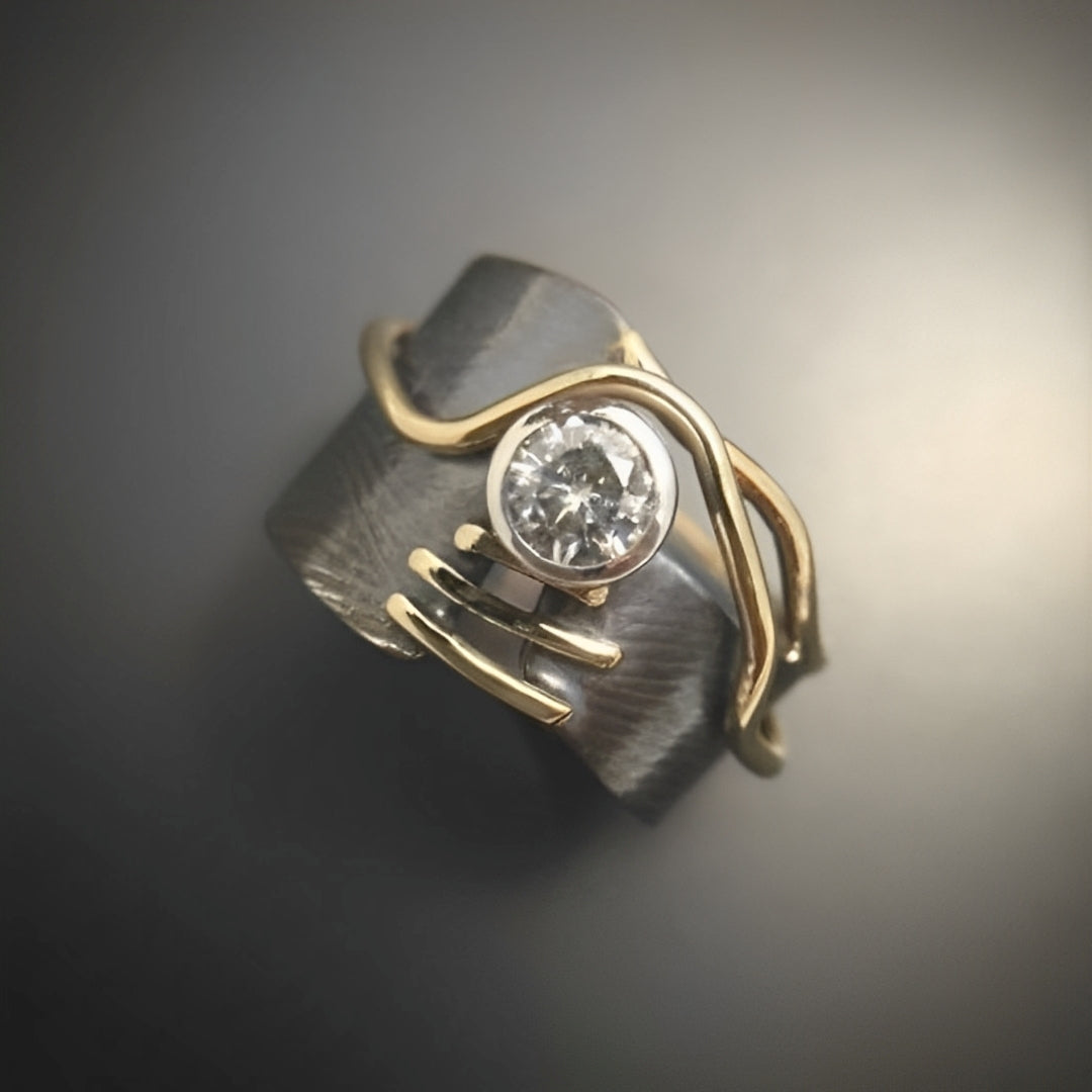 Maelis – Anillo Vintage en Plata Oscura con Circonita