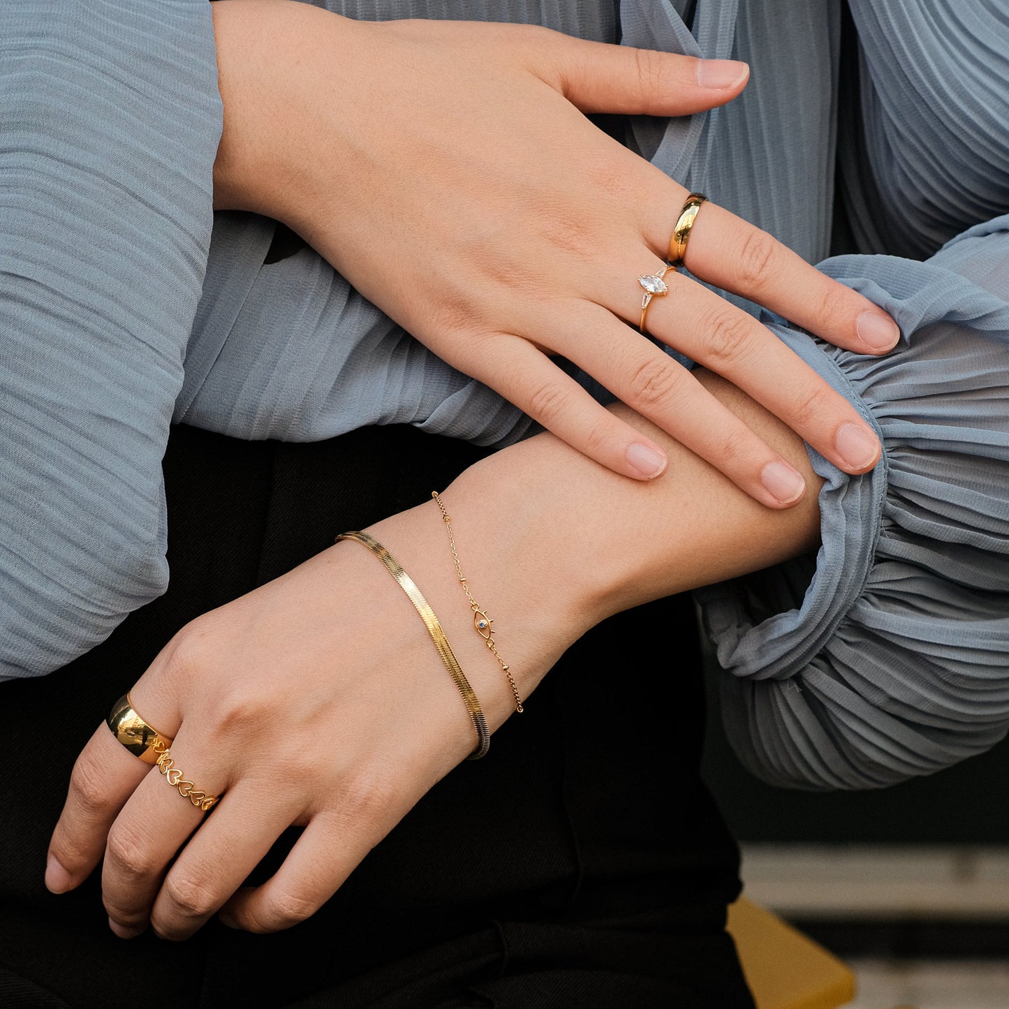Jia - Anillo de Corazón Hueco