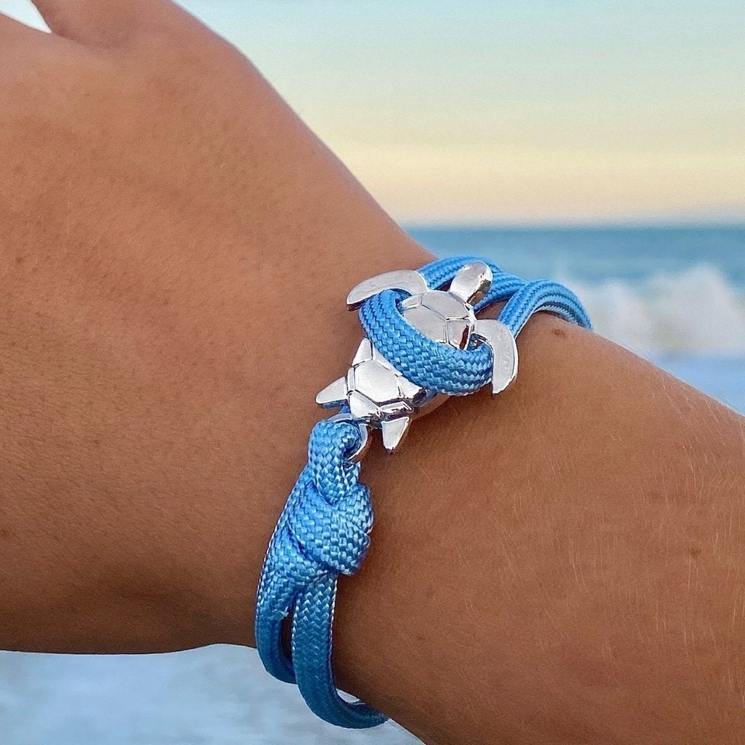 Miley – Pulsera Tortuga Hecho a Mano en Cordón
