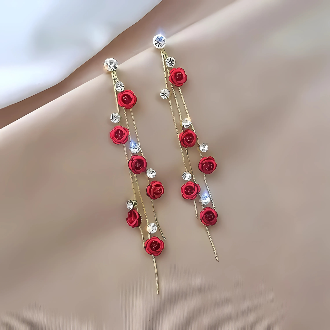 Floréa – Pendientes de Flores con Caída Dorada