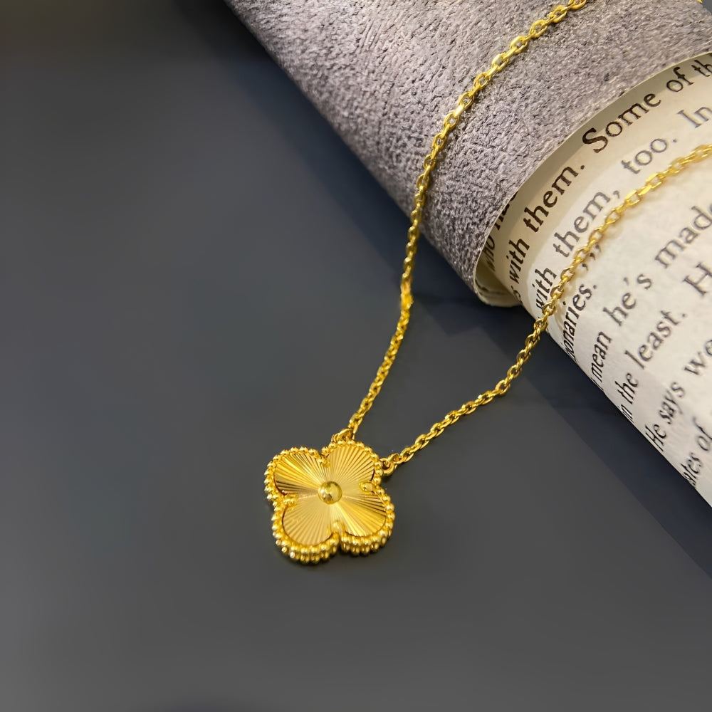 Kreselle – Collar Trébol de Cuatro Hojas Elegante