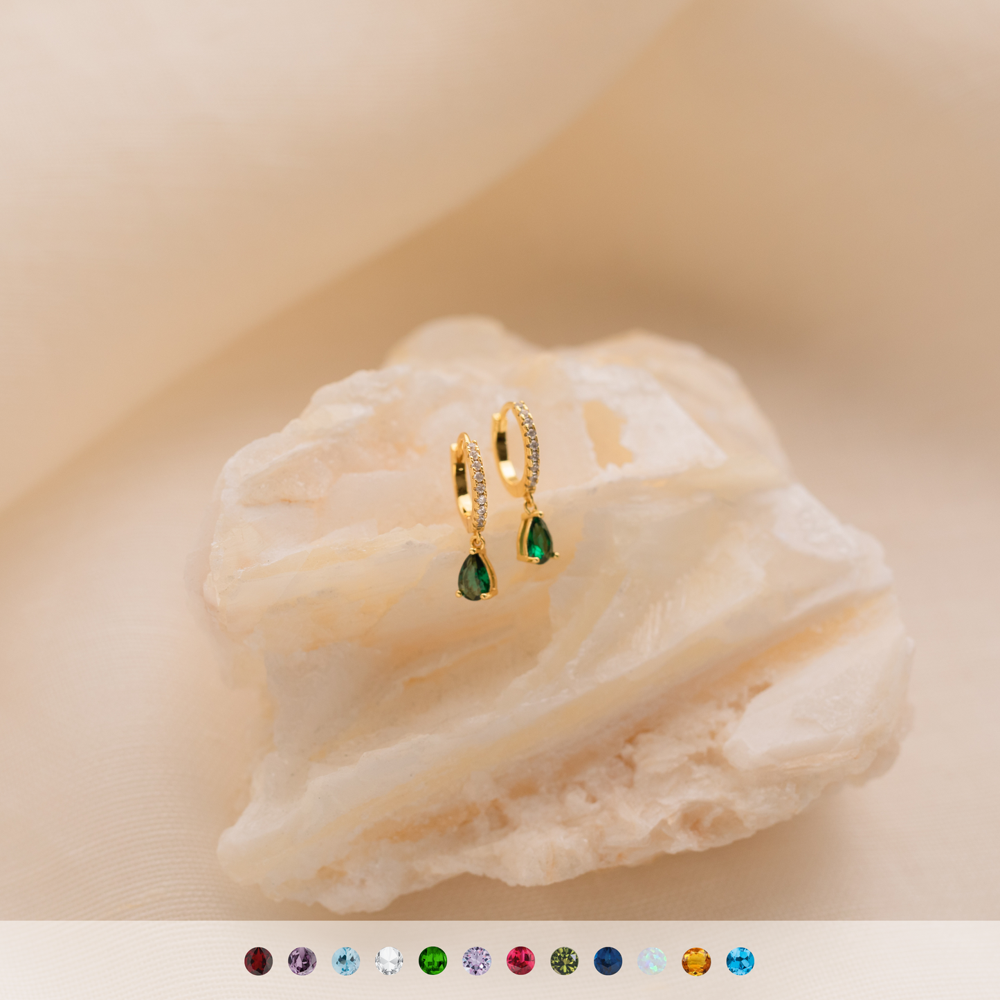Pendientes Huggies de Piedra de Nacimiento - Pendientes de Strass