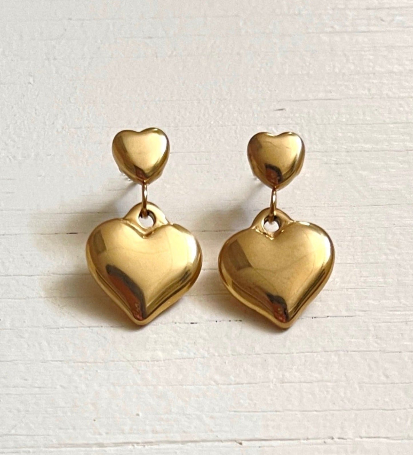 Cassie - Pendientes Doble Corazón