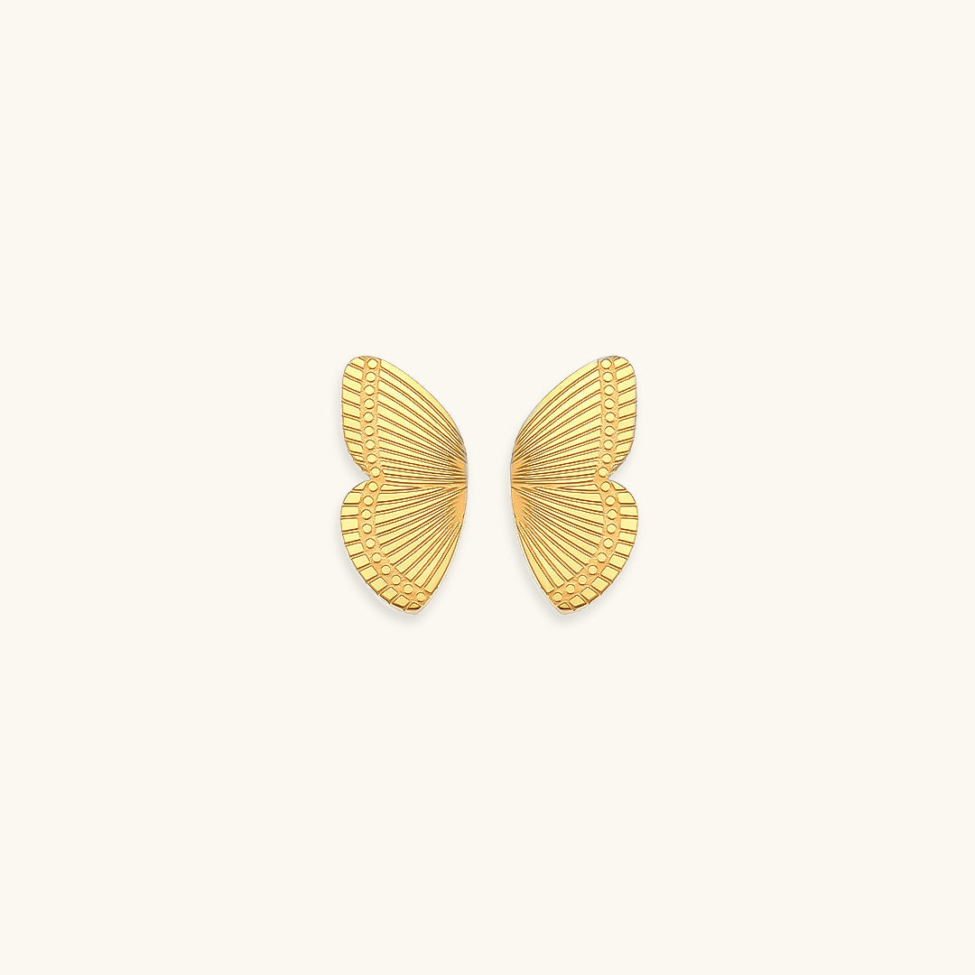 Flieder - Pendientes dorados con mariposa