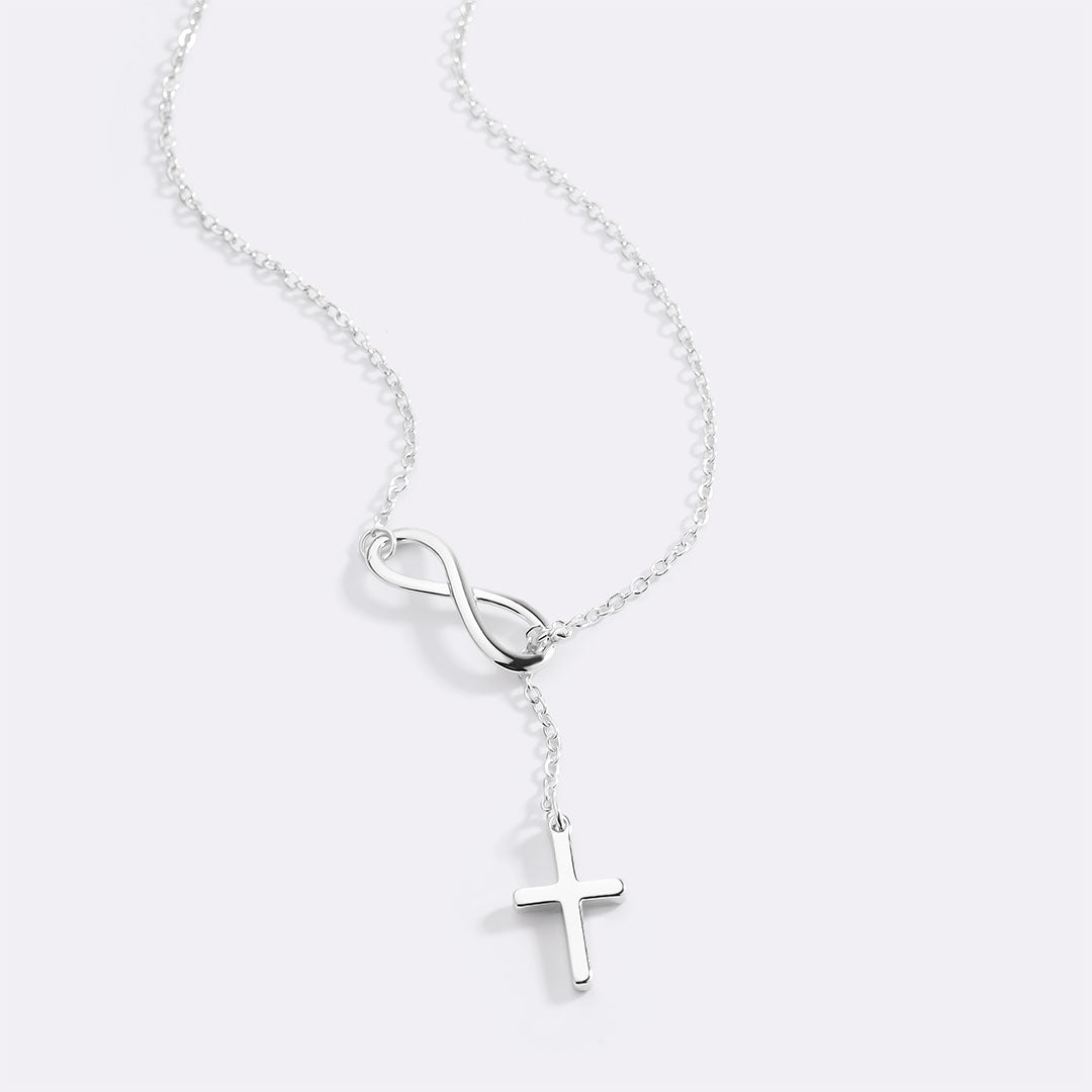 Yuna – Collar de Colgante de Cruz Infinita
