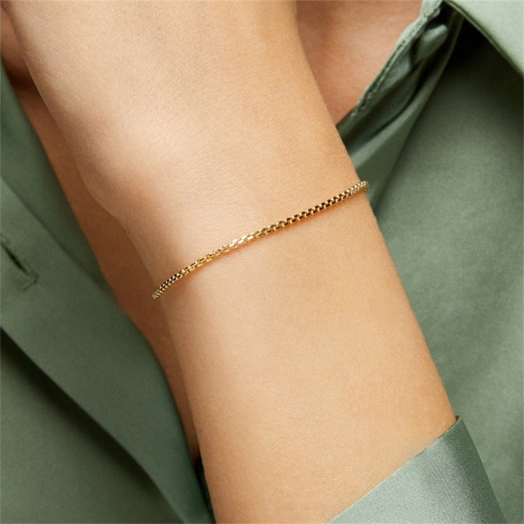 Victoria - Pulsera de cadena dorada
