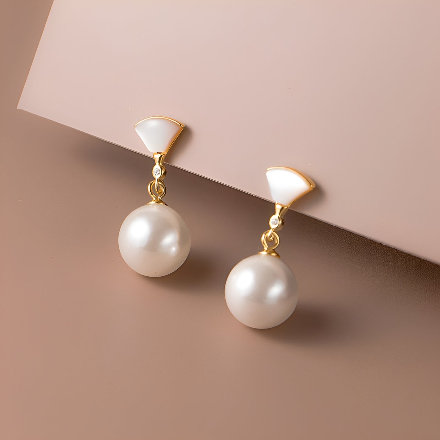 Imee – Pendientes Retro de Plata con Perlas
