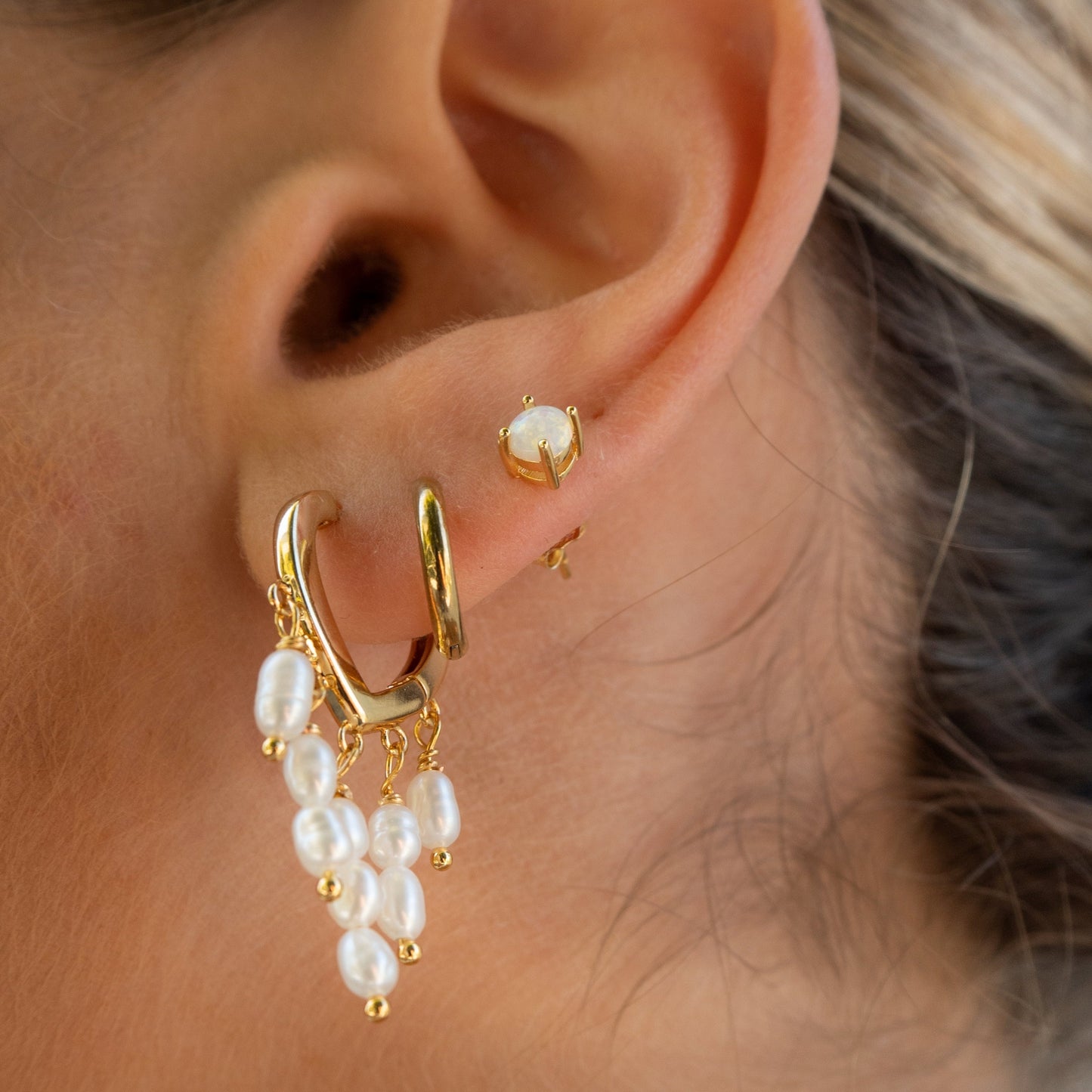 Sora – Pendientes Clip y Anillo