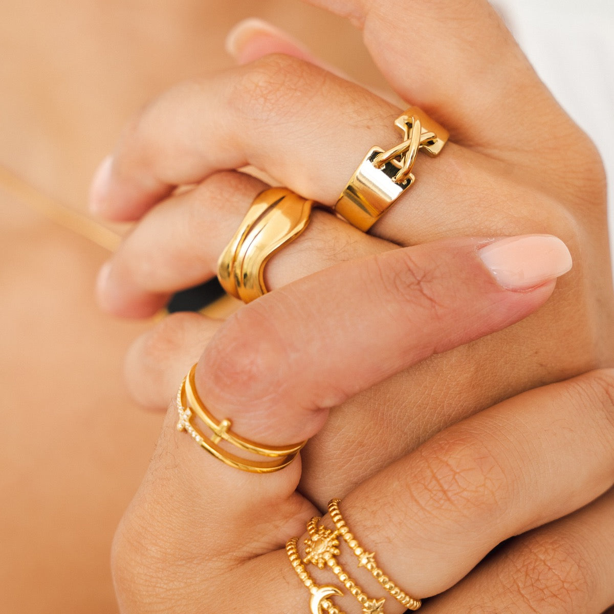 Charlie – Anillo Ajustable Escultural