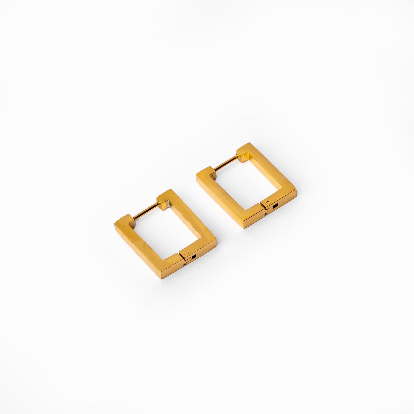 Nova – Aretes de Oro 18K Chapados