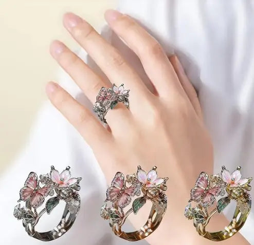 Mayla – Anillo con Flor y Mariposa Dorados para Mujer