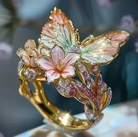 Mayla – Anillo con Flor y Mariposa Dorados para Mujer
