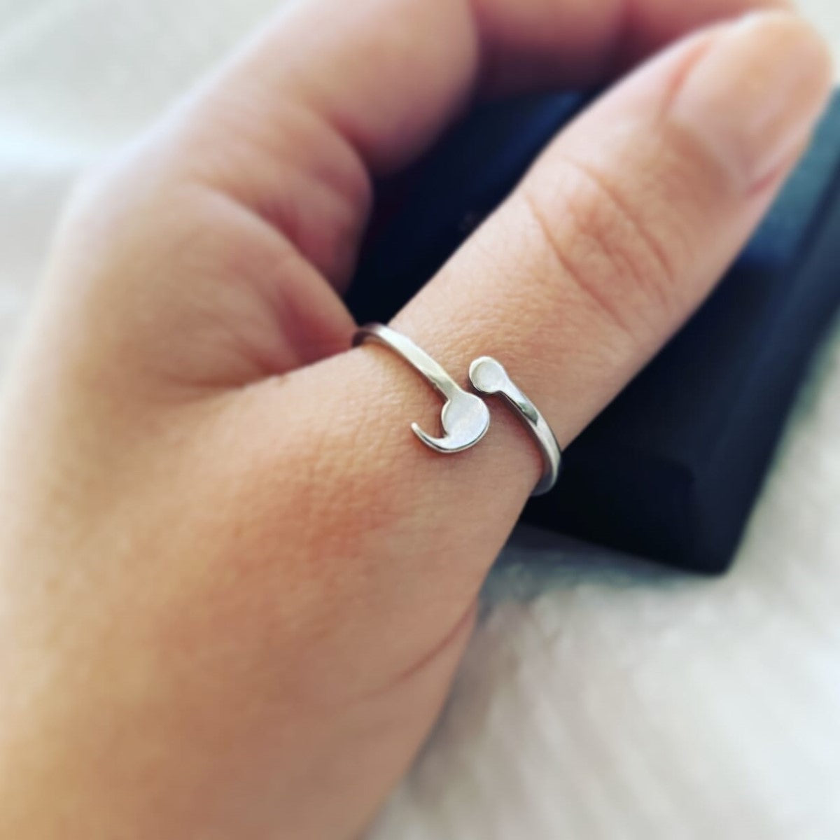 Anillo Semicolon Delicado - Anillo de Resiliencia