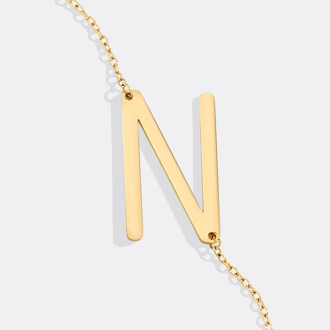 Inez – Collar Inicial Declarativo