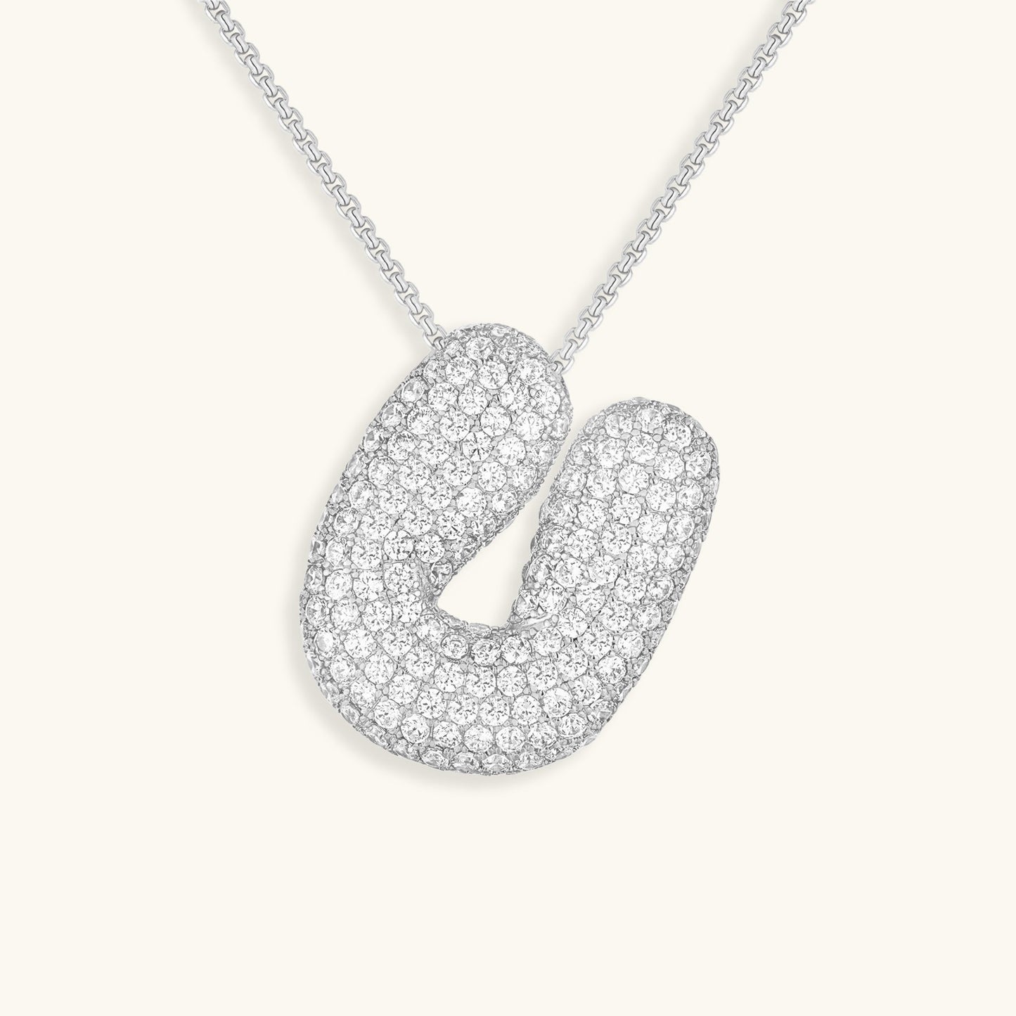 Collar de diamantes con inicial en burbuja