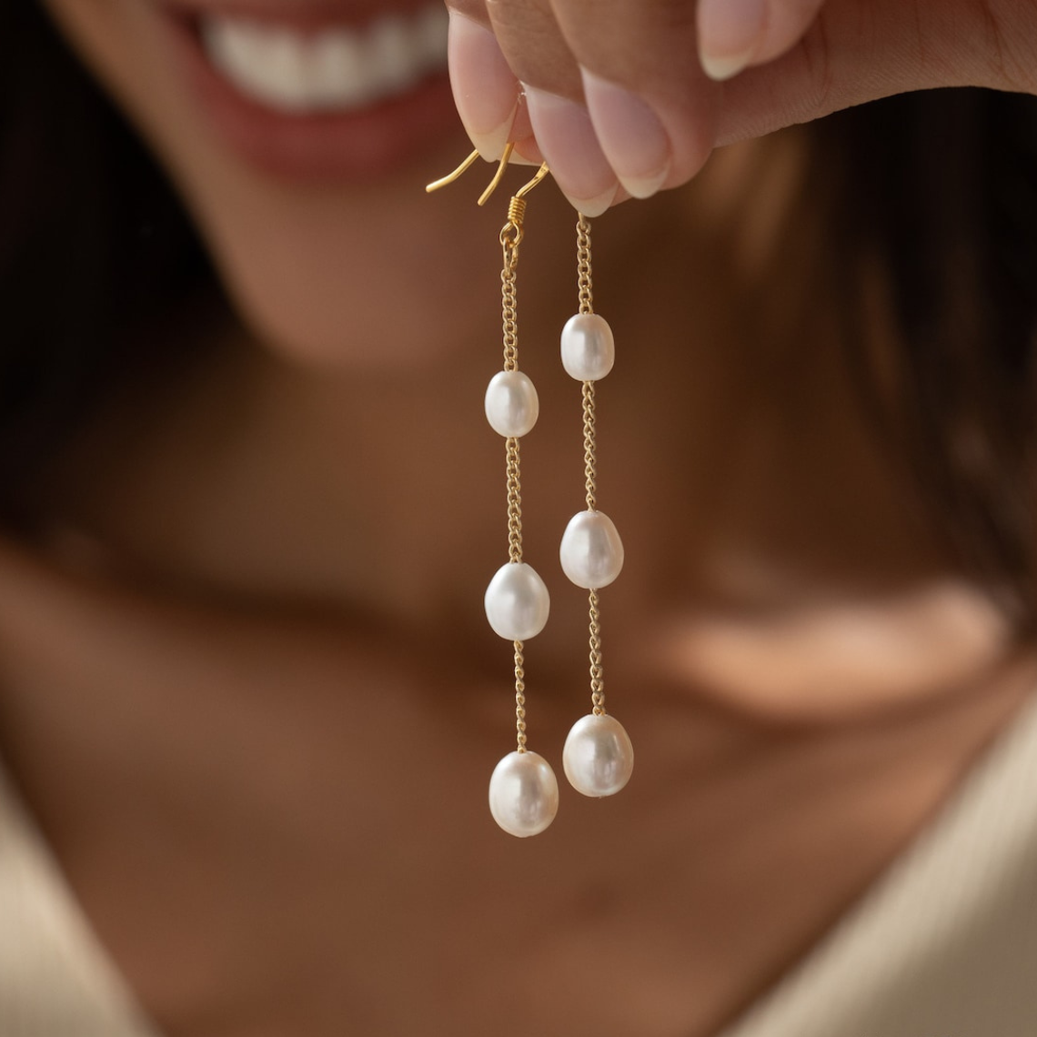 Varias gotas de perlas - pendientes colgante