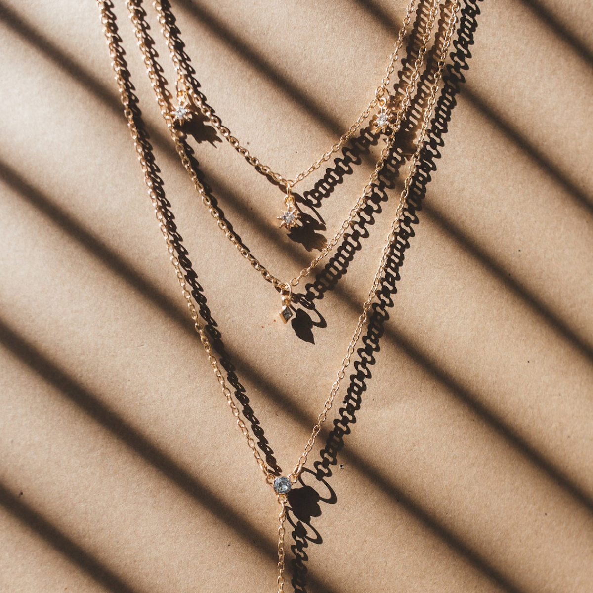 Boho Crystal Star - Collares en capas con charms
