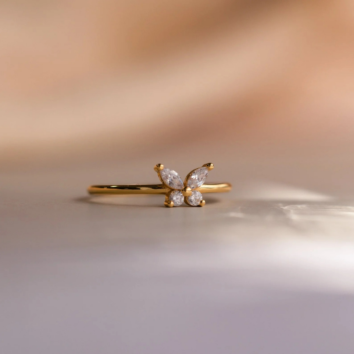 Diamante Mariposa - Anillo de Mariposa Delicado