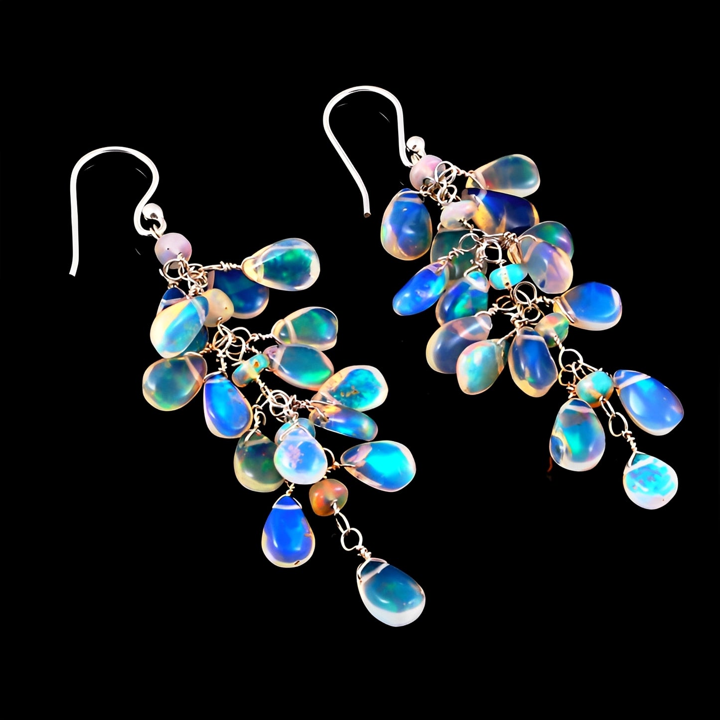 Charly – Pendientes Elegantes con Piedra Luna