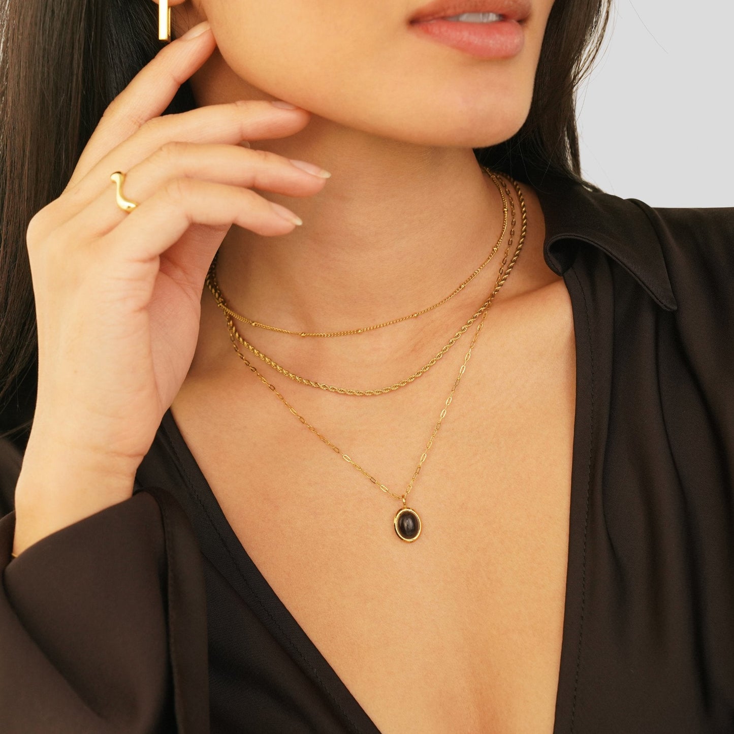 Euphrosyne – Collar de ónix negro