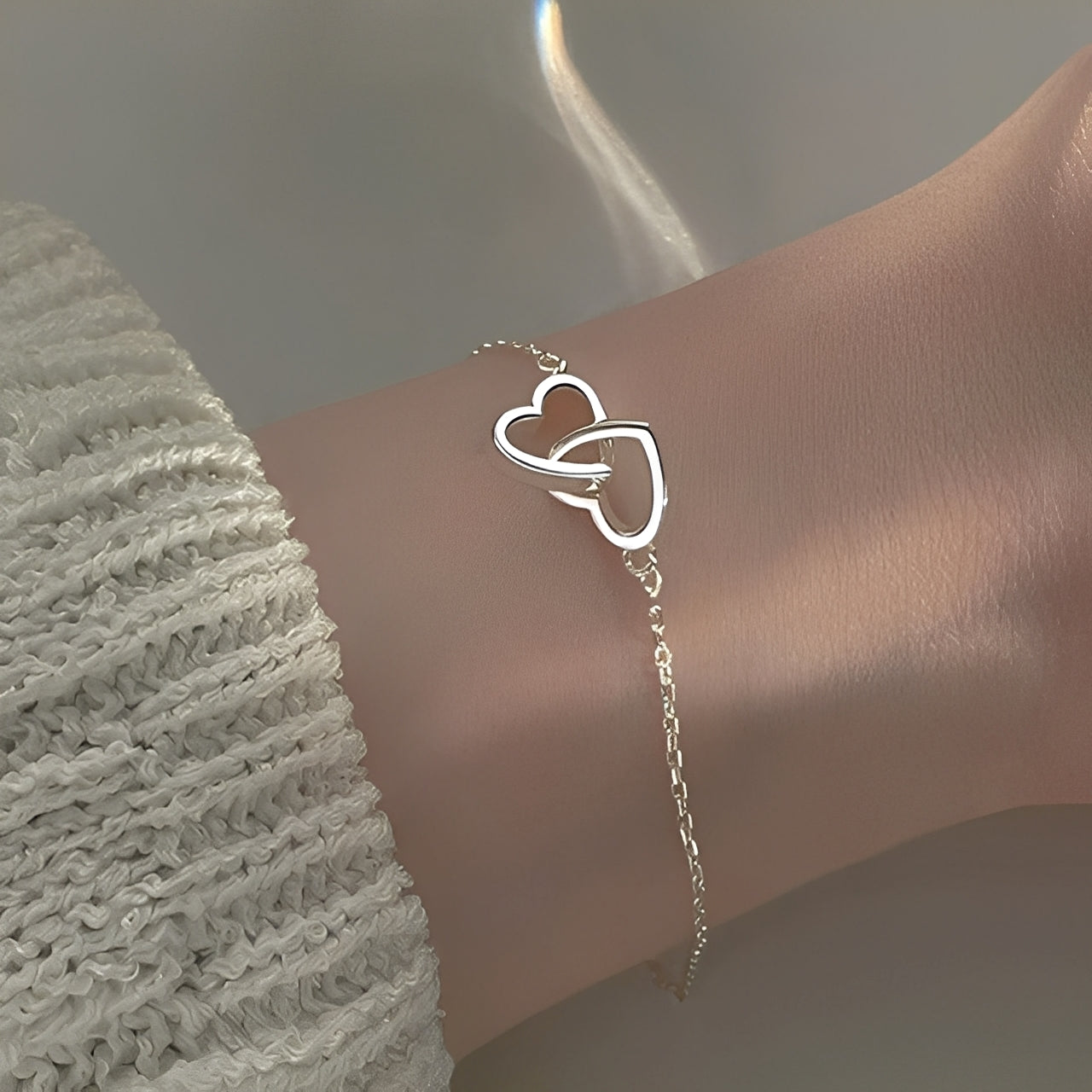 Amara – Pulsera de la Suerte de Doble Corazón