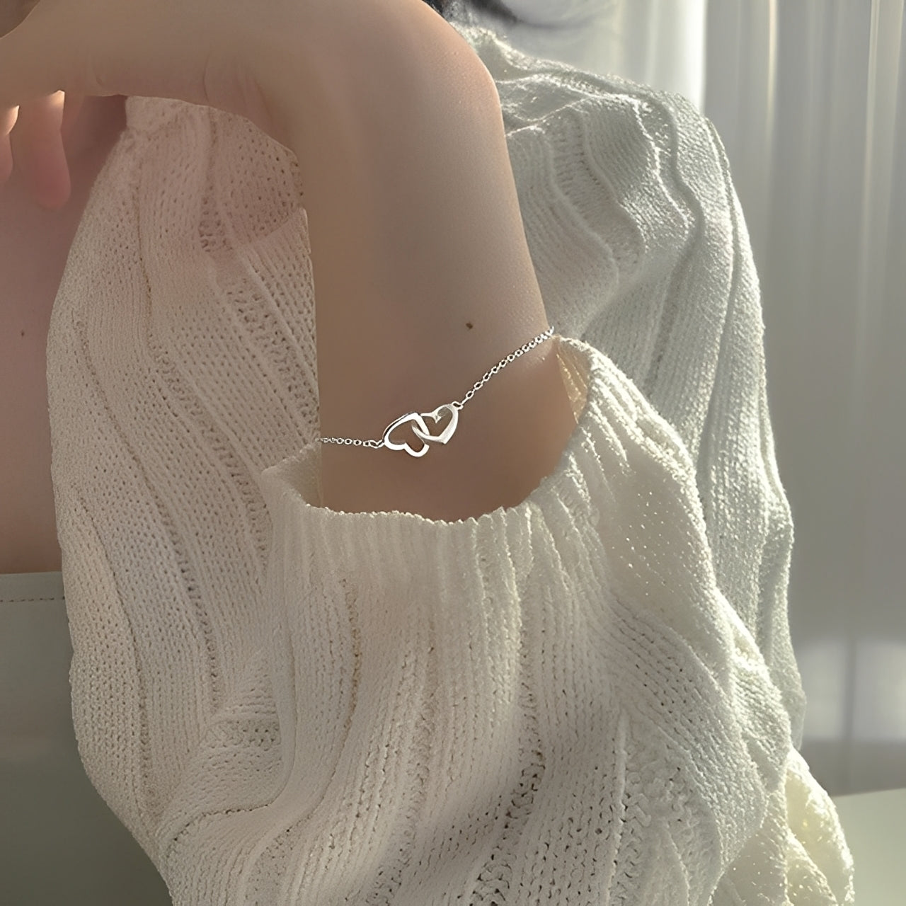 Amara – Pulsera de la Suerte de Doble Corazón