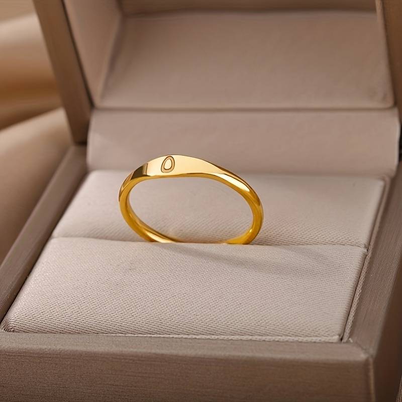 Anillo Minimalista - Anillo Minimalista con Inicial Grabada