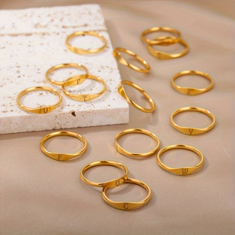 Anillo Minimalista - Anillo Minimalista con Inicial Grabada