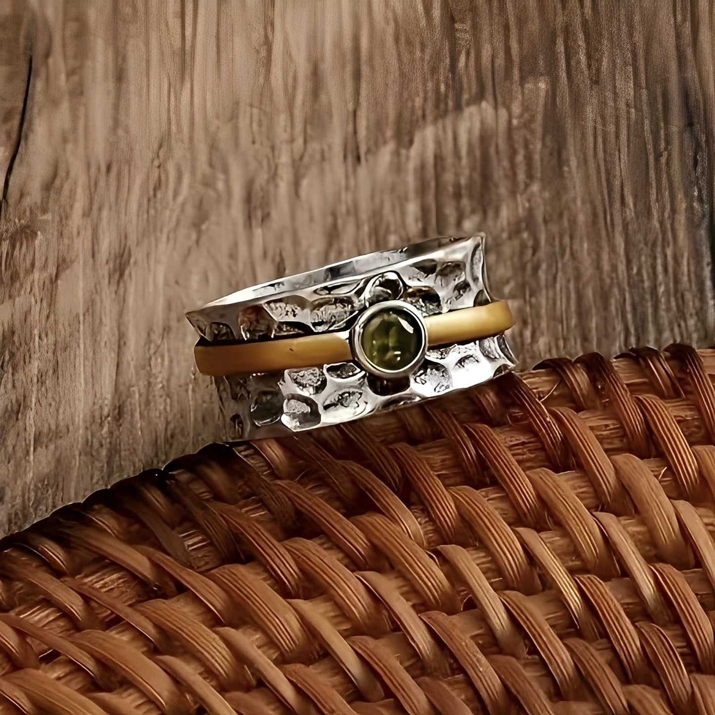 Elena – Anillo Elegante en Circonita Verde