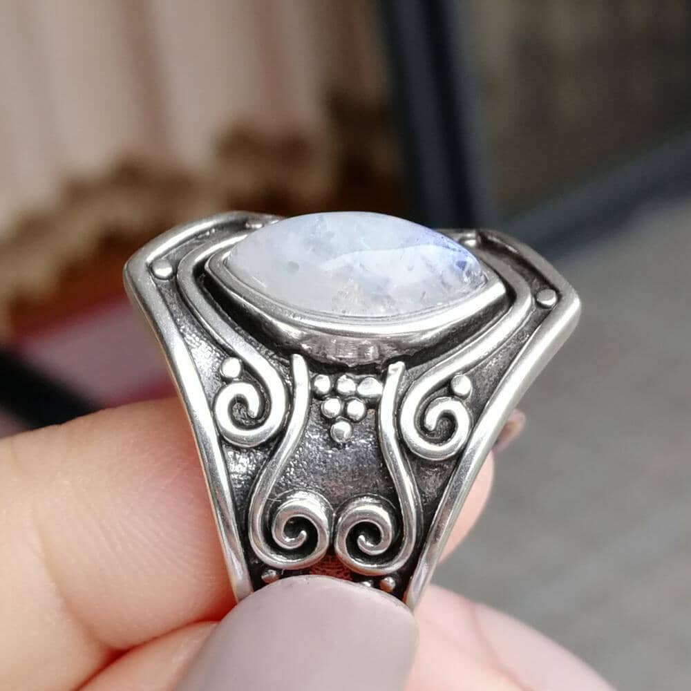 Arianne – Anillo Auténtico Piedra de Luna & Plata