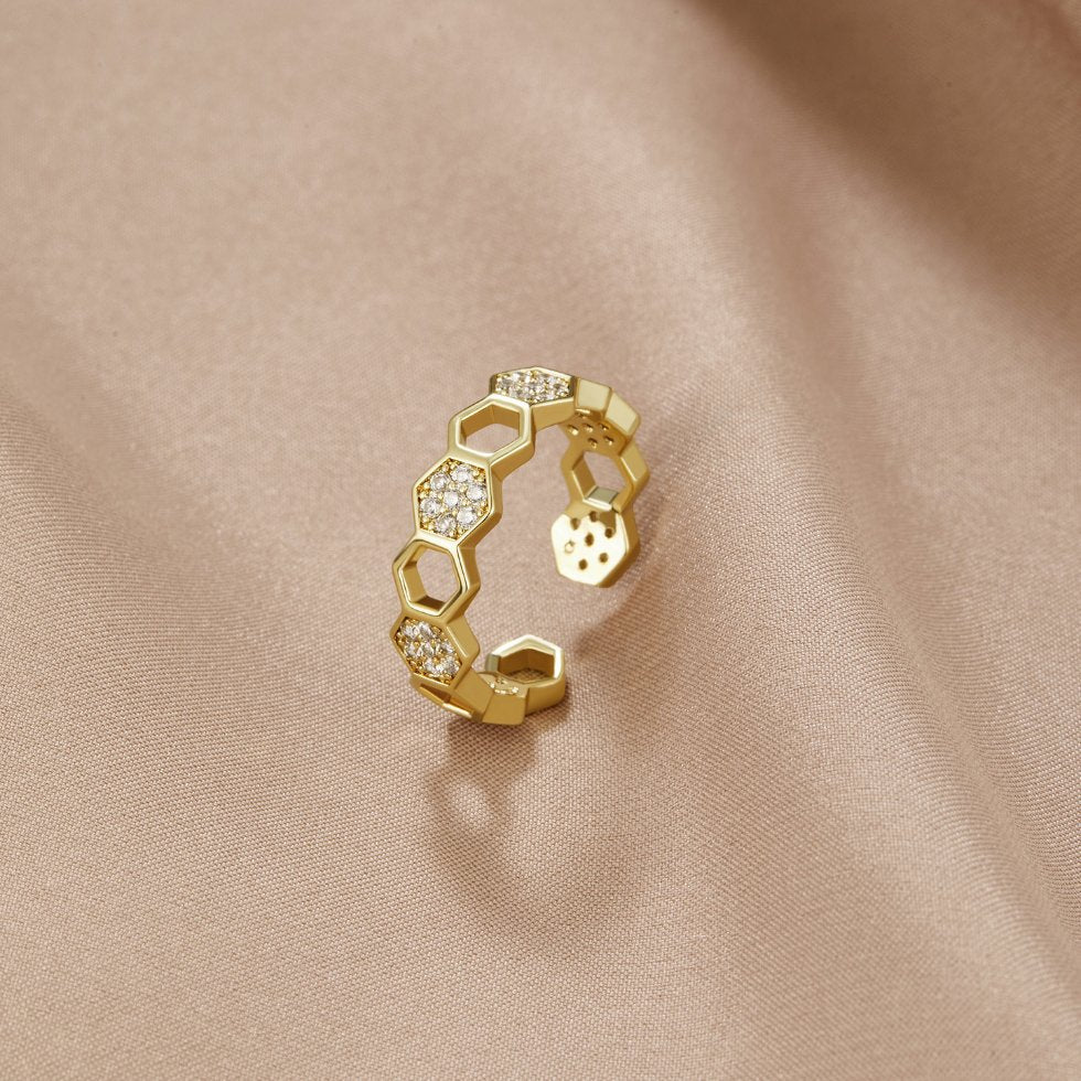 Melina – Anillo Rayos de Miel en Oro y Cristal