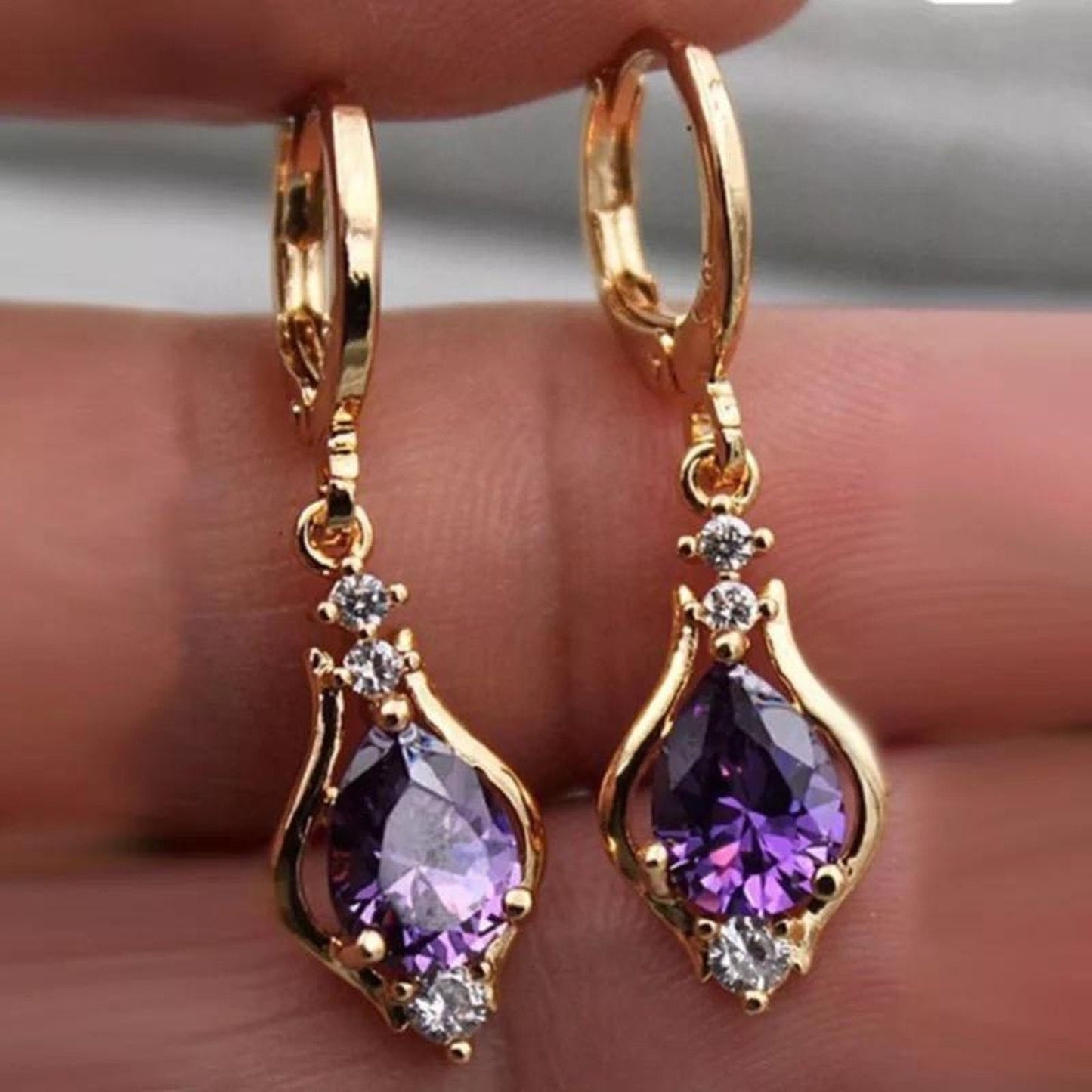 Kate - Pendientes de Corazón Arcoíris