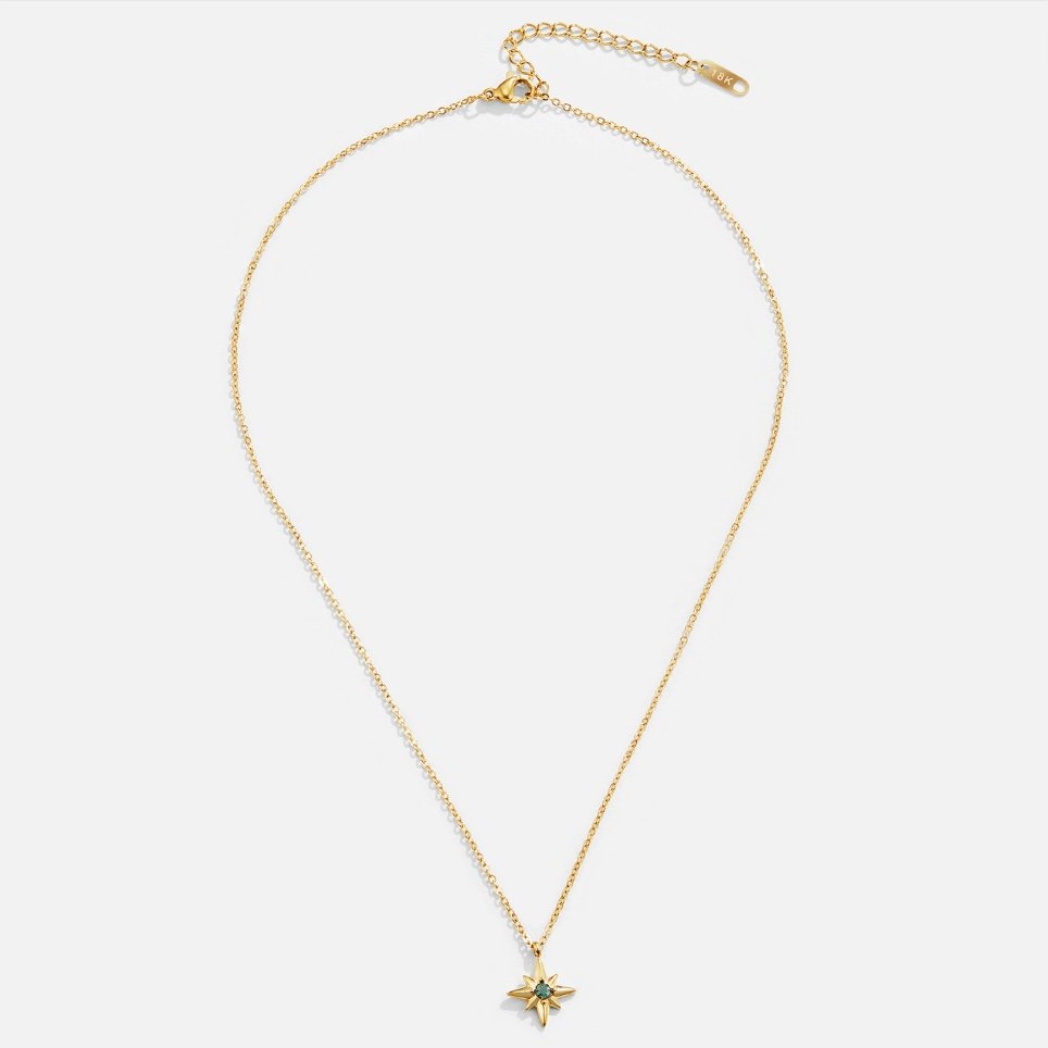 Celestia – Collar Estrella Guía en Cristal Esmeralda