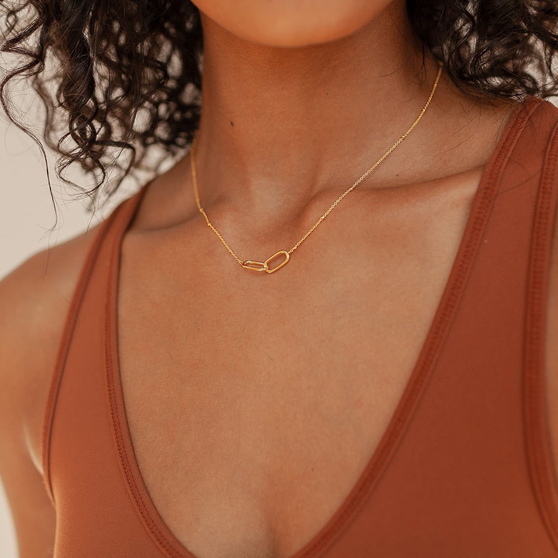 Collar con colgantes conectados - Collar Connection