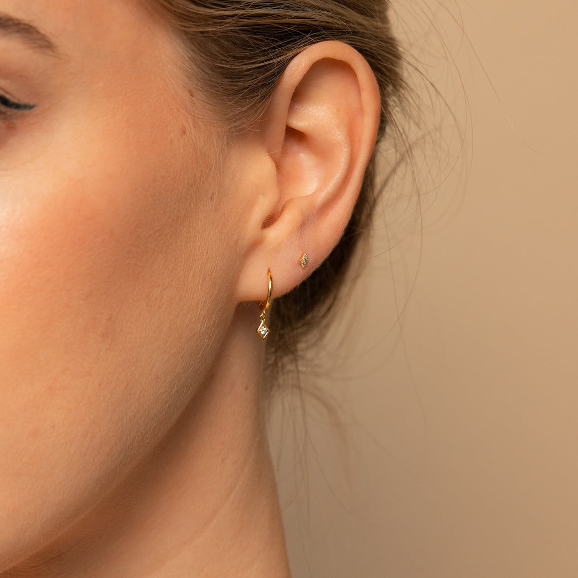 Pendientes colgantes - Pendientes delicados con diamantes