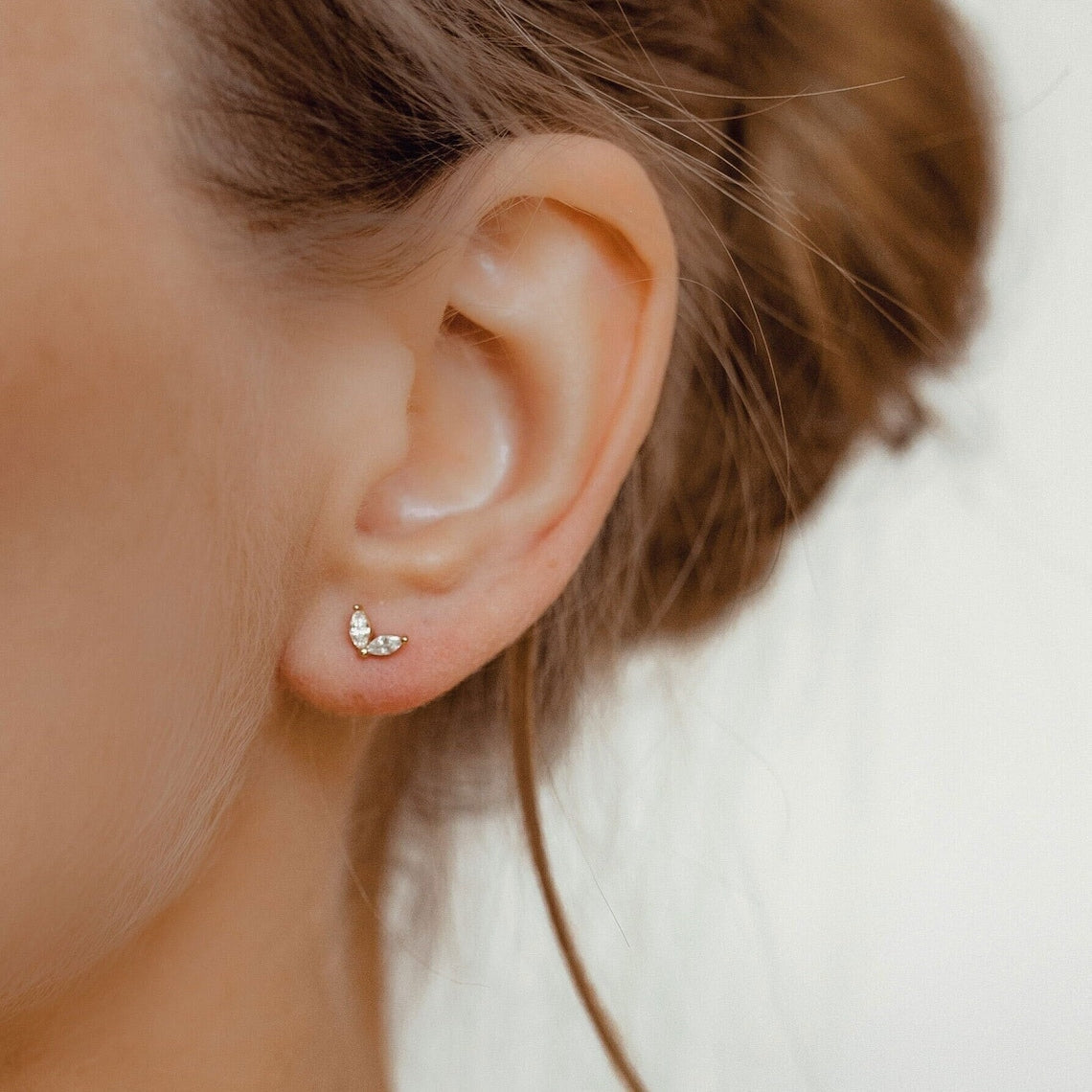 Set de pendientes de 4 piezas - Geometría de Marquise y flor de circonia
