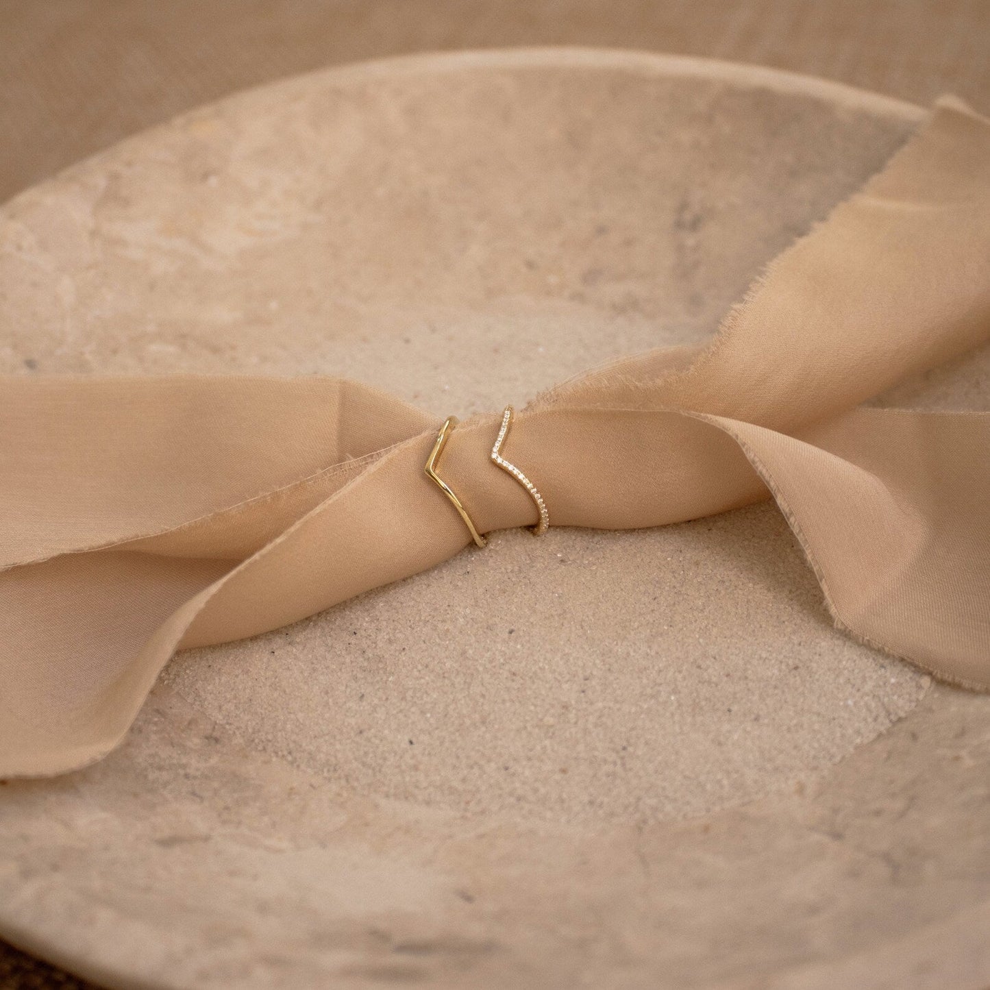 Eva – Conjunto de Anillos Apilables Curvos