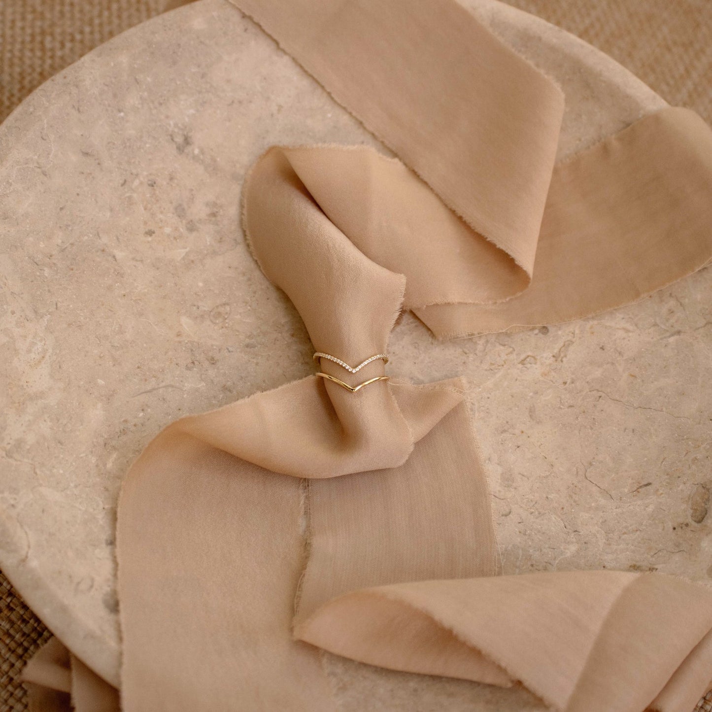 Eva – Conjunto de Anillos Apilables Curvos