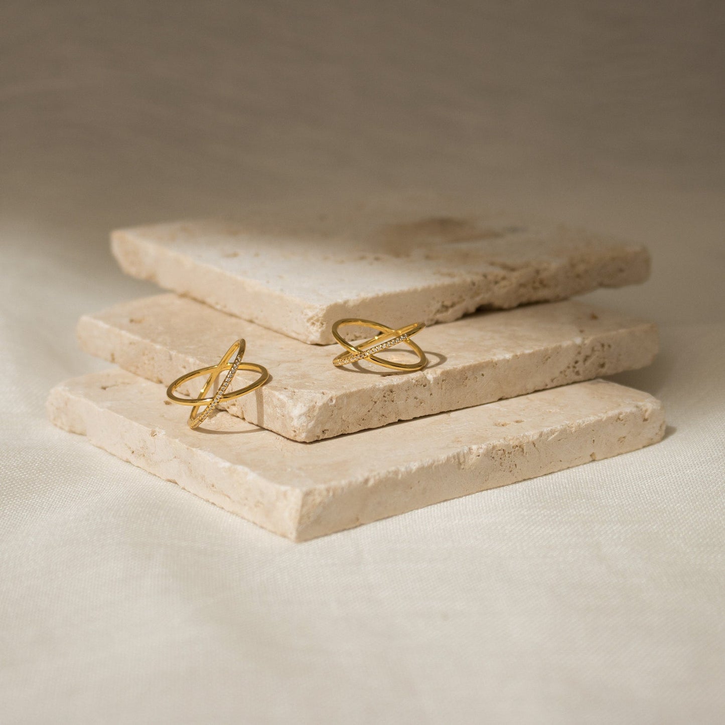 Zara – Anillo X Pavé Lujo