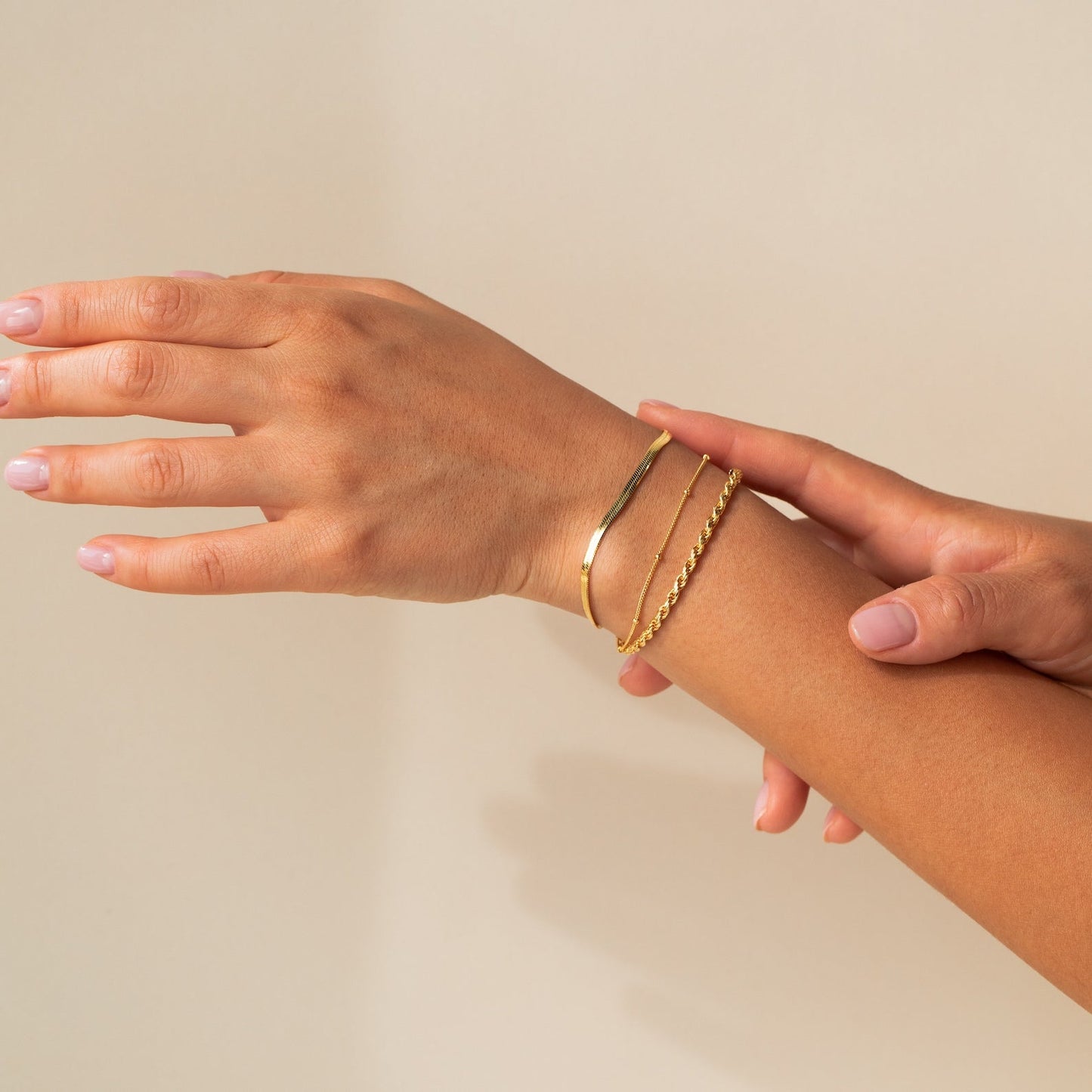 Pulseras de cadena - Pulseras minimalistas apiladas