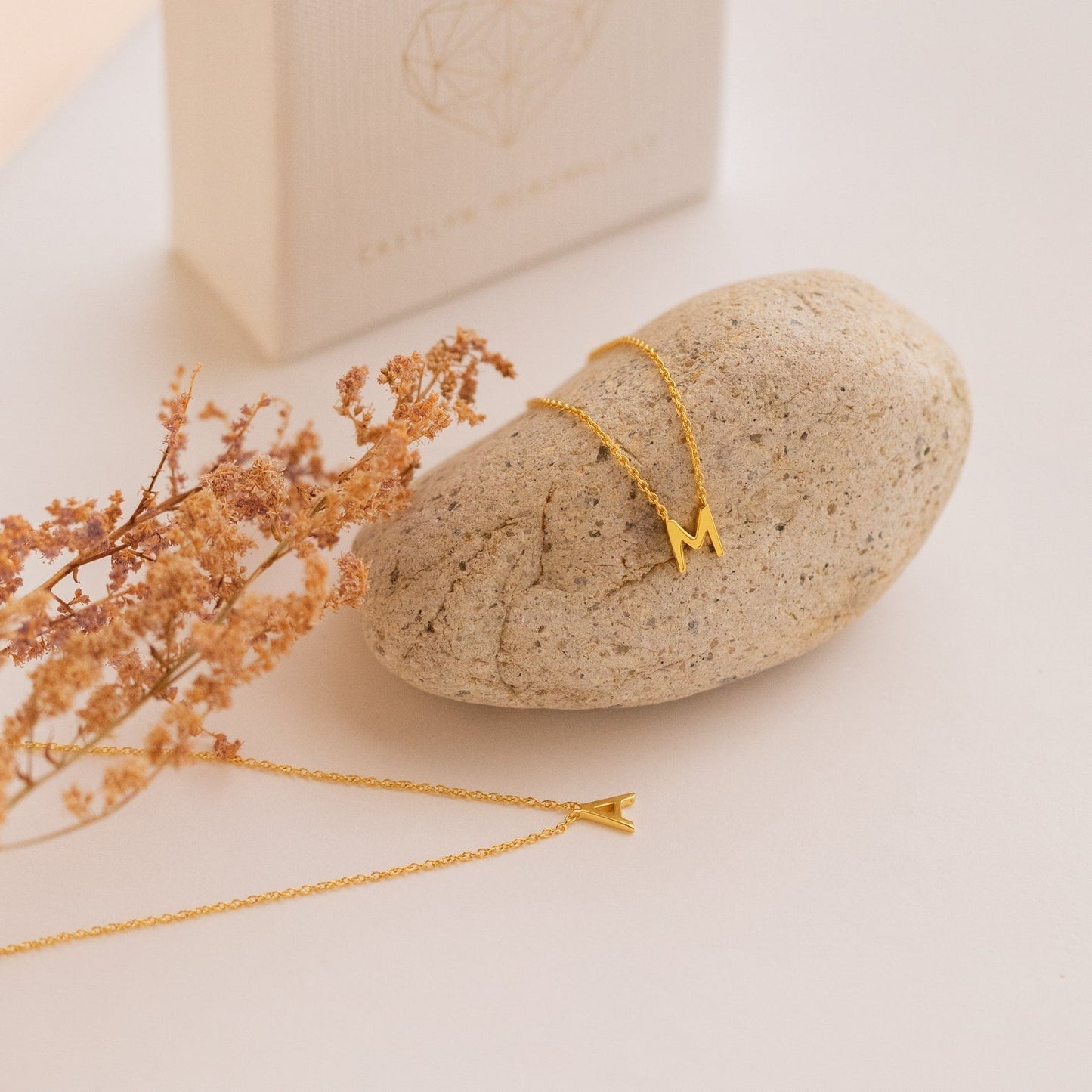 Collar delicado con iniciales - Collar elegante con letras