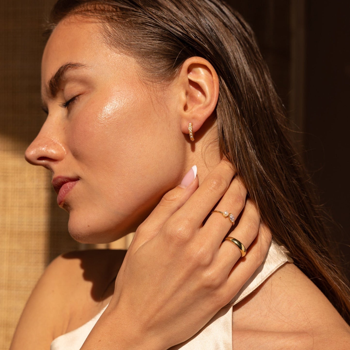 Pendientes con Perlas - Pendientes Huggies con Perlas