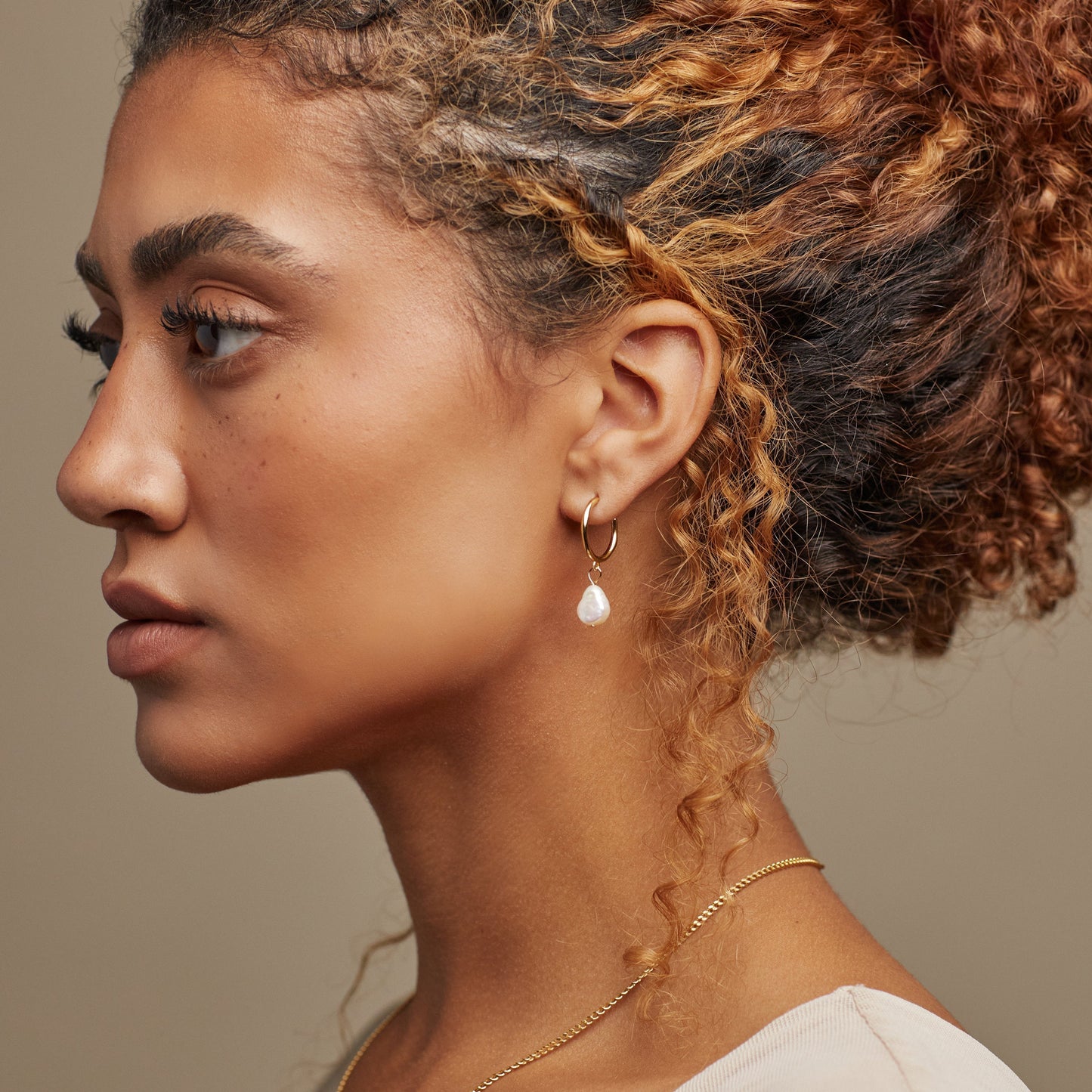 Colette – Criollas Elegantes con Perlas